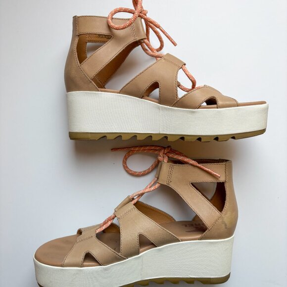 Sorel Cameron Flatform Lace-Up Sandals - Picture 3 of 7